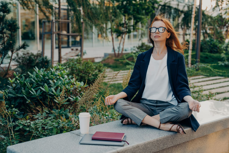 meditazione-all-aperto